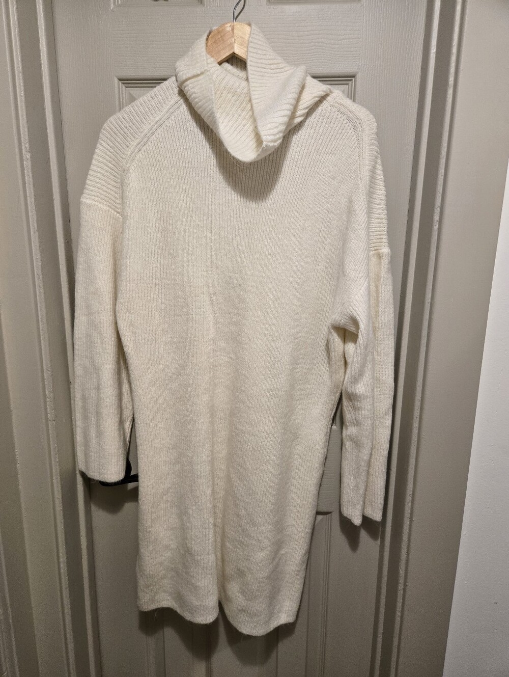 Abercrombie Cream Turtleneck Sweater Dress Sz XLT